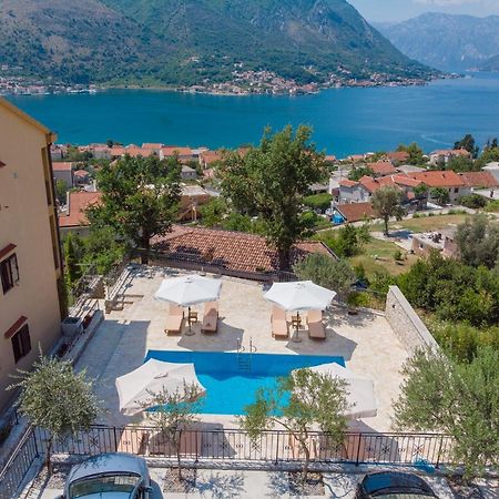 Our Sunset Apartments With Pool And Sea View Kotor Exterior photo
