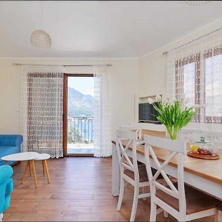Our Sunset Apartments With Pool And Sea View Kotor Exterior photo