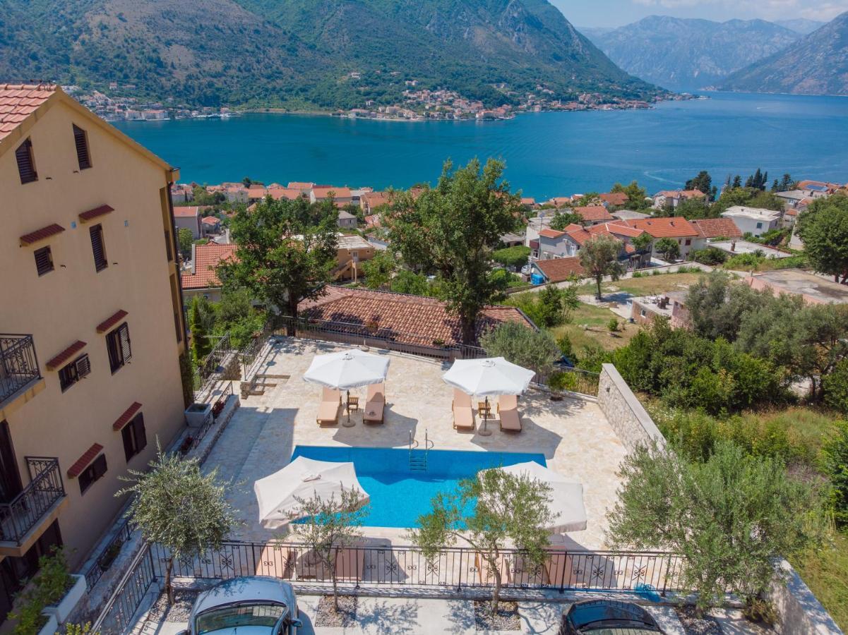Our Sunset Apartments With Pool And Sea View Kotor Exterior photo