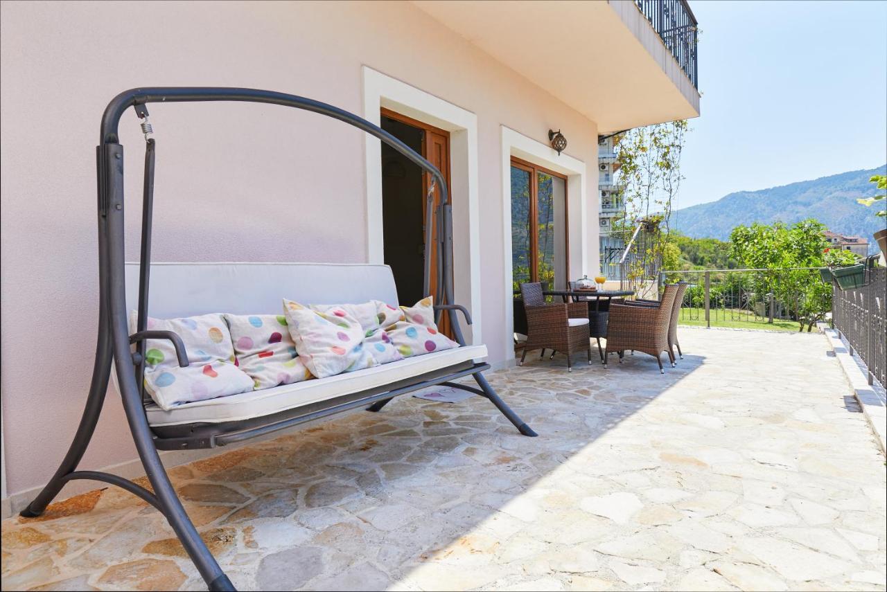 Our Sunset Apartments With Pool And Sea View Kotor Exterior photo